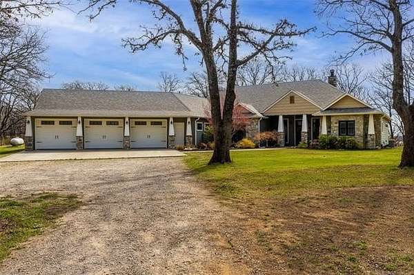10 Acres of Land with Home for Sale in Claremore, Oklahoma