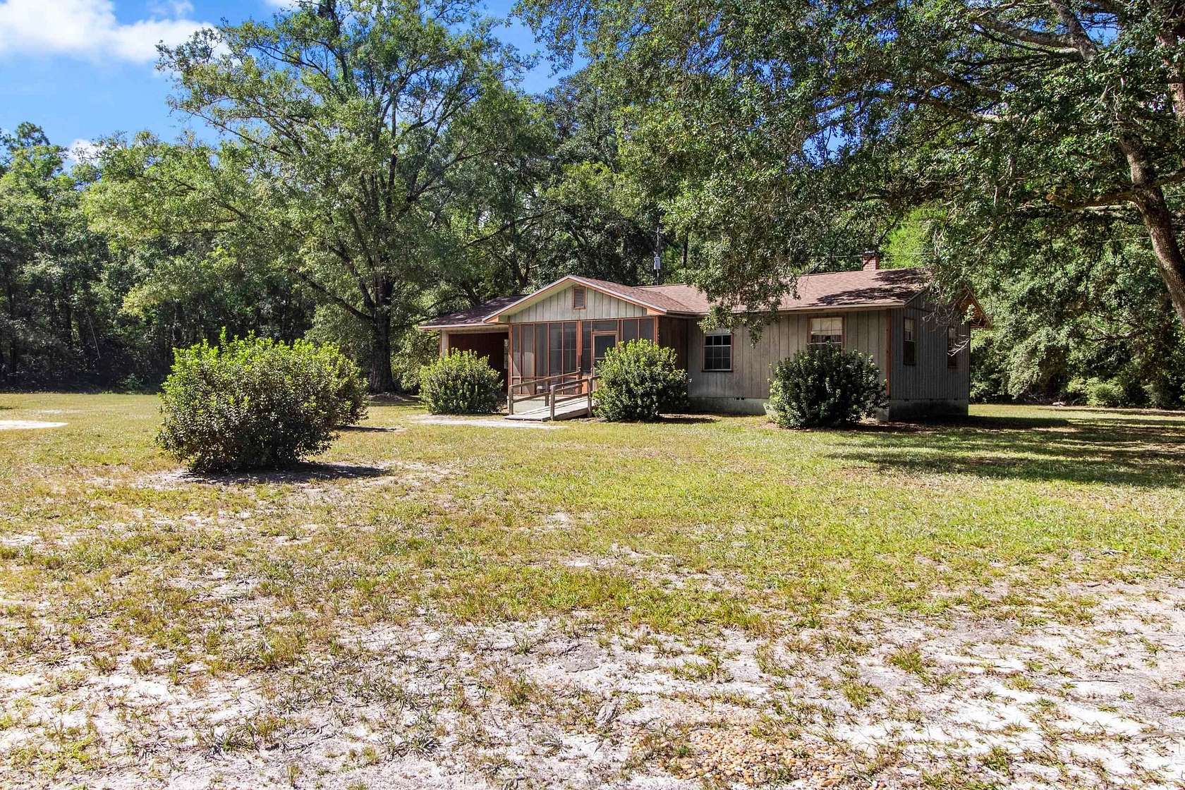4.84 Acres of Land with Home for Sale in Tallahassee, Florida