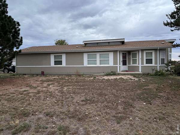 5.17 Acres of Land with Home for Sale in Fort Morgan, Colorado