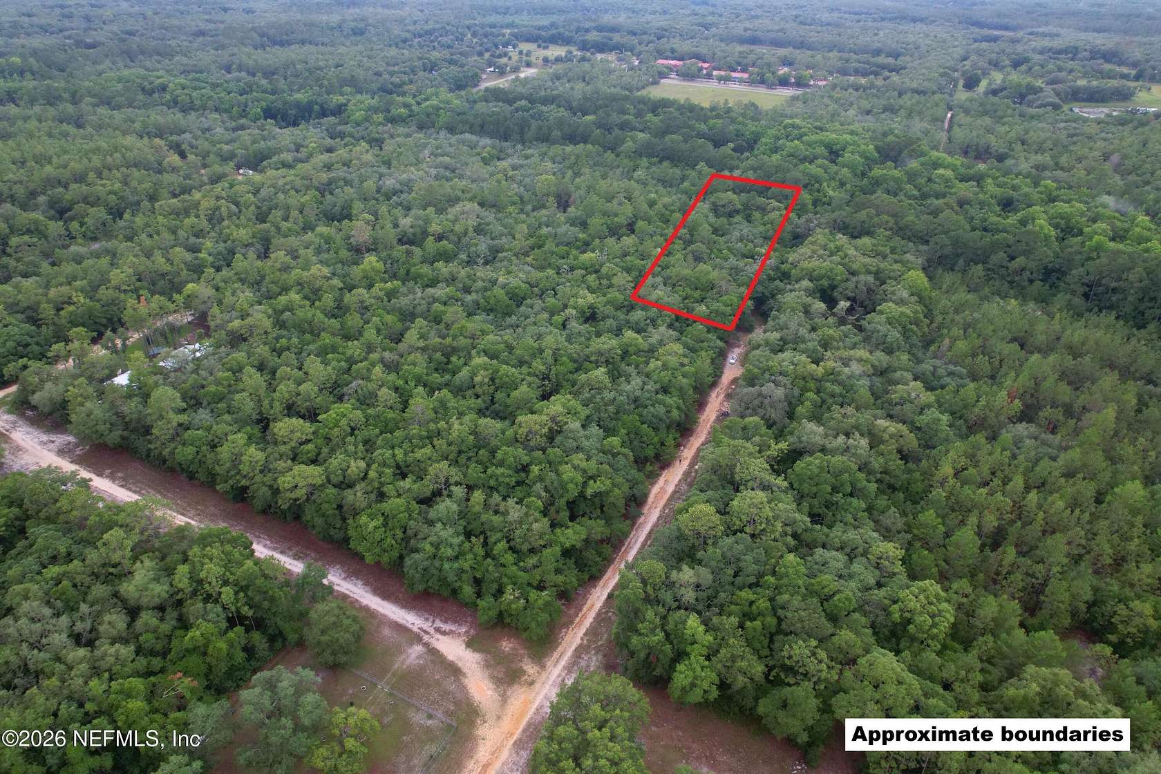 0.96 Acres of Residential Land for Sale in Interlachen, Florida