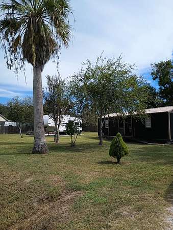 1 Acre of Improved Residential Land for Sale in Rockport, Texas