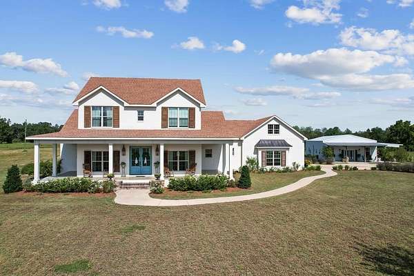 17.3 Acres of Land with Home for Sale in Slocomb, Alabama