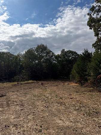 5.6 Acres of Residential Land for Sale in Russellville, Kentucky