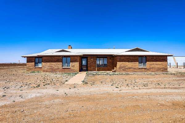 1.53 Acres of Land with Home for Sale in Tahoka, Texas