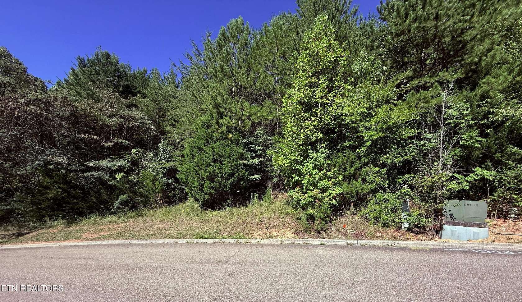 0.45 Acres of Residential Land for Sale in Powell, Tennessee