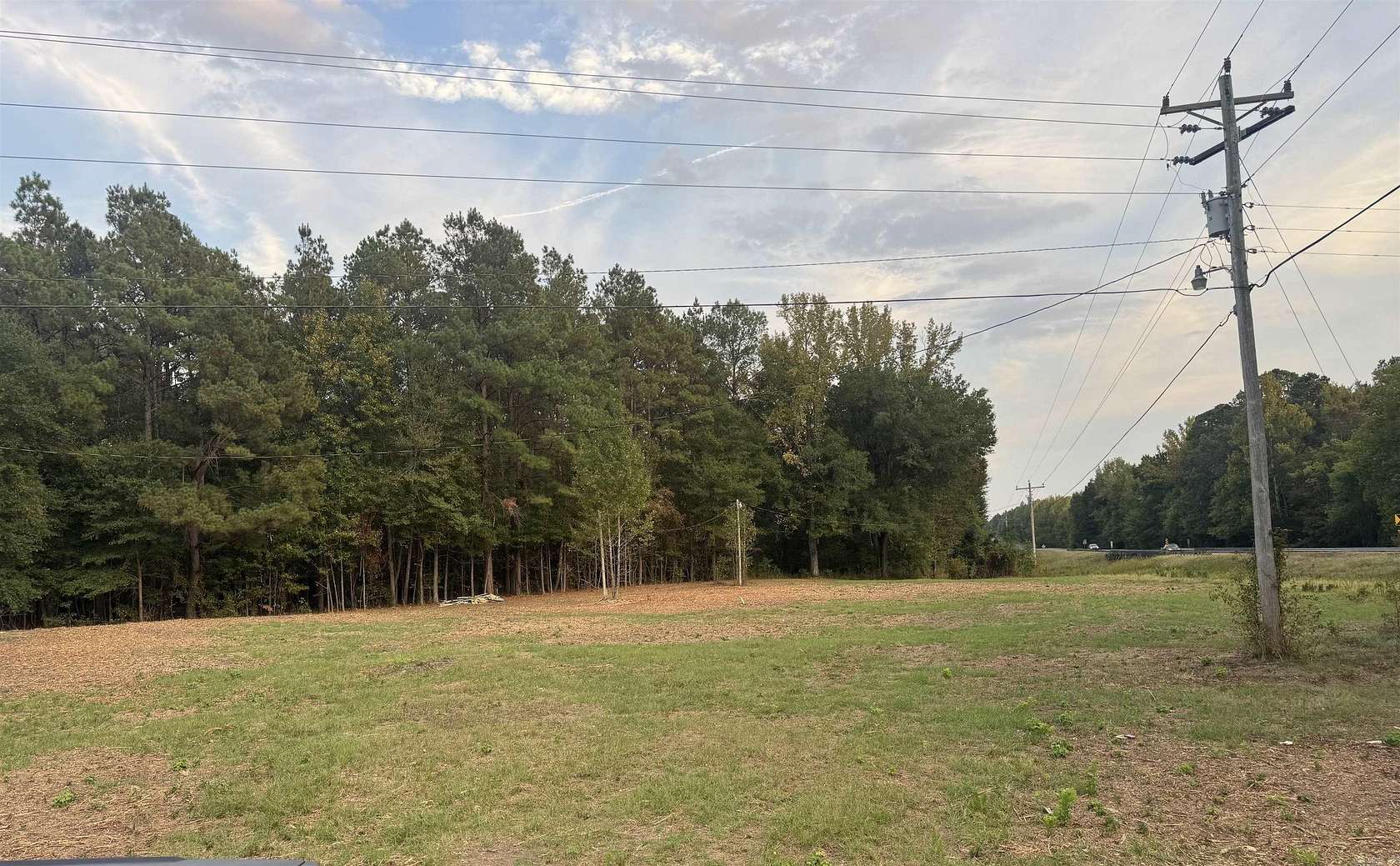 1.36 Acres of Residential Land for Sale in New Edinburg, Arkansas