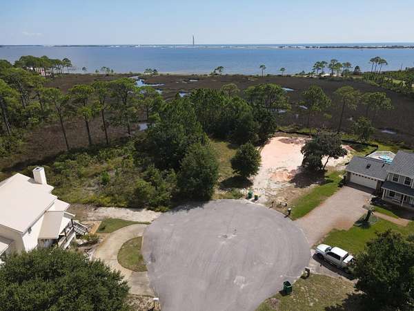 0.3 Acres of Residential Land for Sale in Mary Esther, Florida