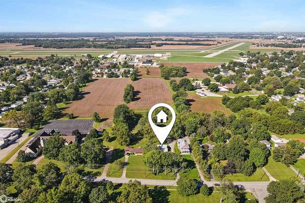 8.2 Acres of Residential Land for Sale in Burlington, Iowa