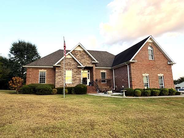 10.2 Acres of Land with Home for Auction in Bell Buckle, Tennessee
