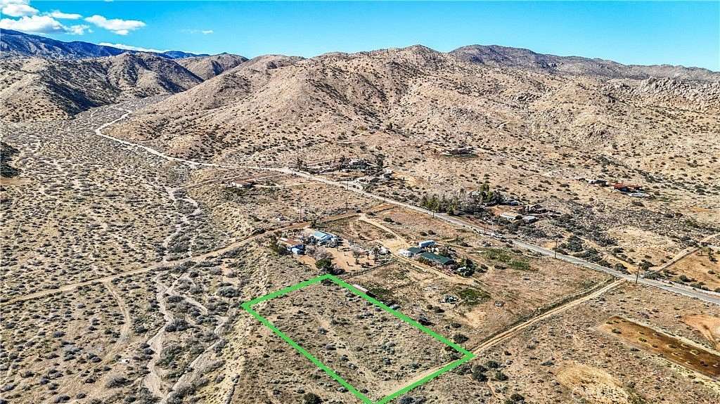 1.24 Acres of Land for Sale in Pioneertown, California