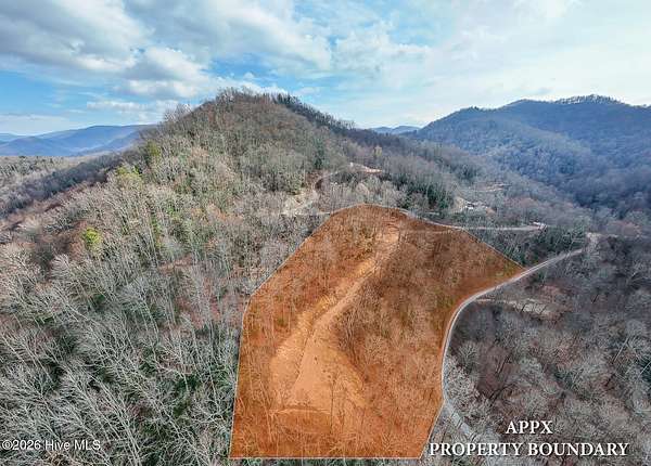 3 Acres of Land for Sale in Robbinsville, North Carolina