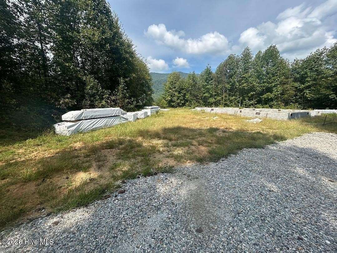 4.9 Acres of Residential Land for Sale in Robbinsville, North Carolina