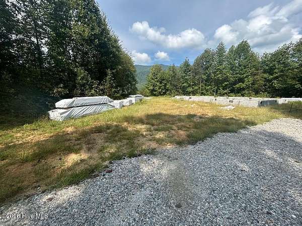 4.9 Acres of Residential Land for Sale in Robbinsville, North Carolina