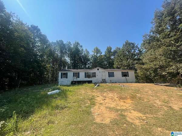 1.5 Acres of Land with Home for Sale in Jasper, Alabama