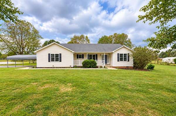 2.38 Acres of Land with Home for Sale in Bowling Green, Kentucky