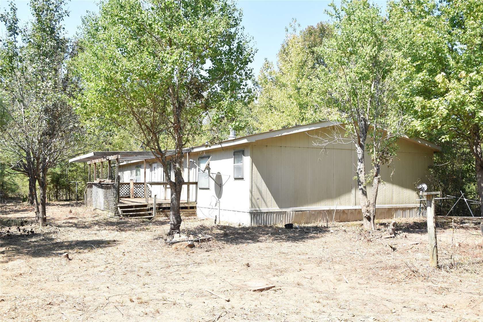 5.6 Acres of Land with Home for Sale in Keithville, Louisiana