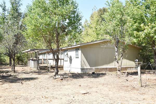 5.6 Acres of Land with Home for Sale in Keithville, Louisiana