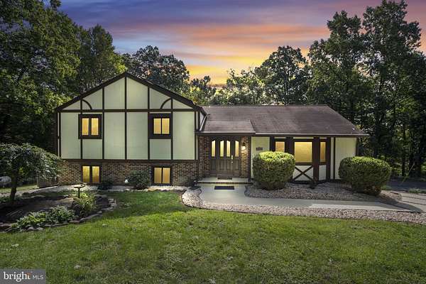 6 Acres of Land with Home for Sale in Carlisle, Pennsylvania