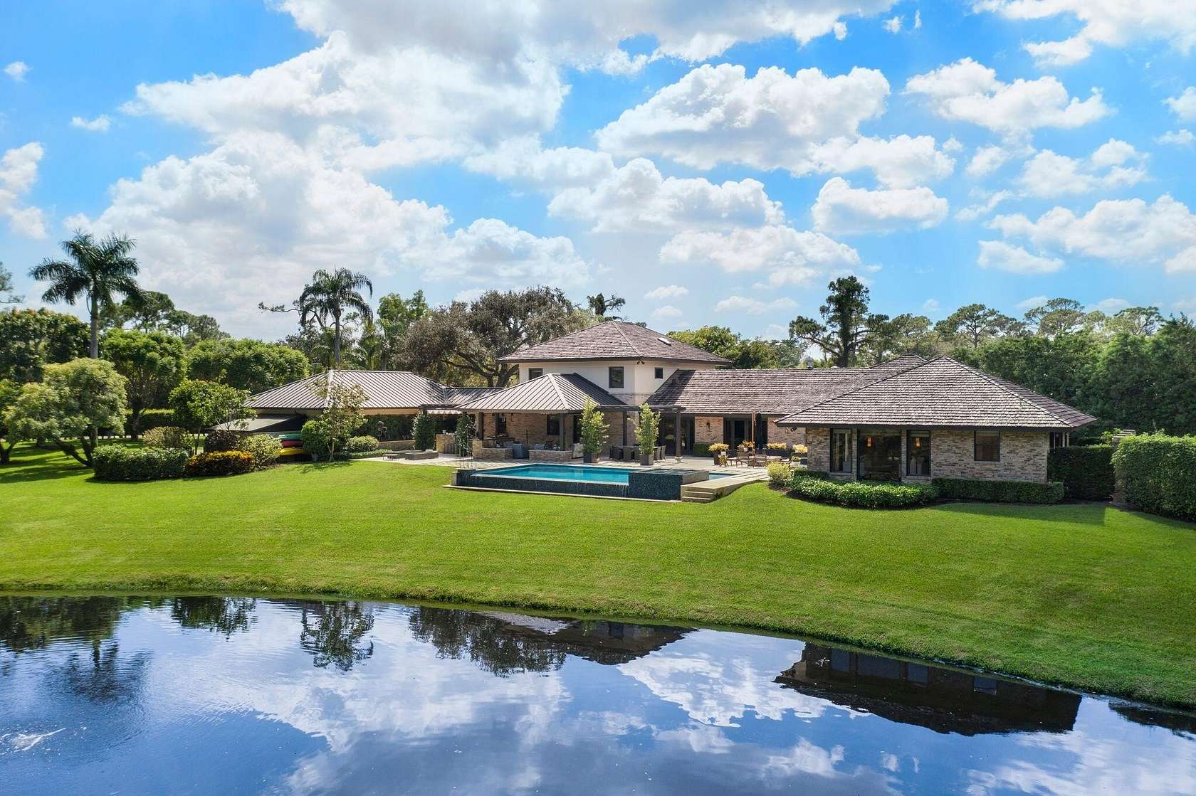2.23 Acres of Land with Home for Sale in Golf, Florida