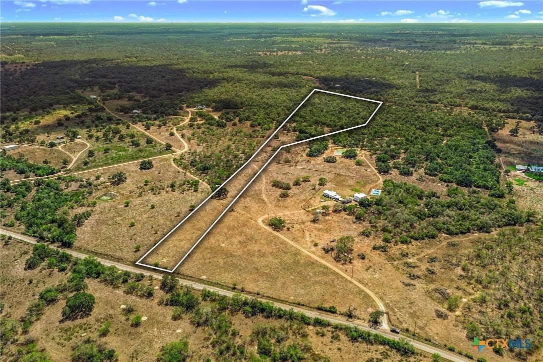 40 Acres of Land for Sale in Cuero, Texas