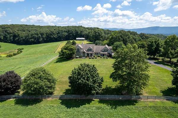 26.6 Acres of Agricultural Land with Home for Sale in Harrisonburg, Virginia