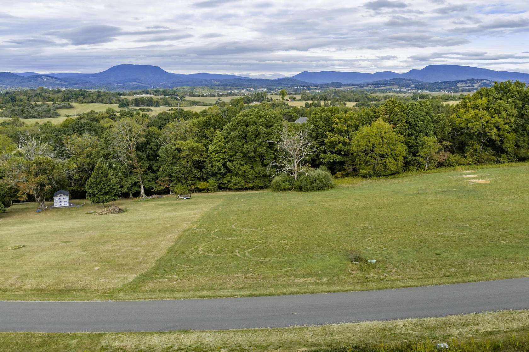3.7 Acres of Residential Land for Sale in Buena Vista, Virginia