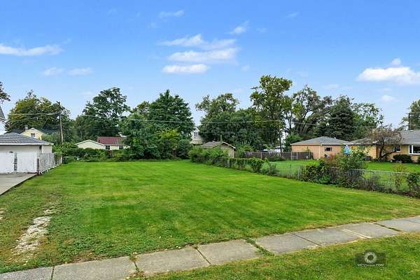 0.17 Acres of Residential Land for Sale in Oak Lawn, Illinois