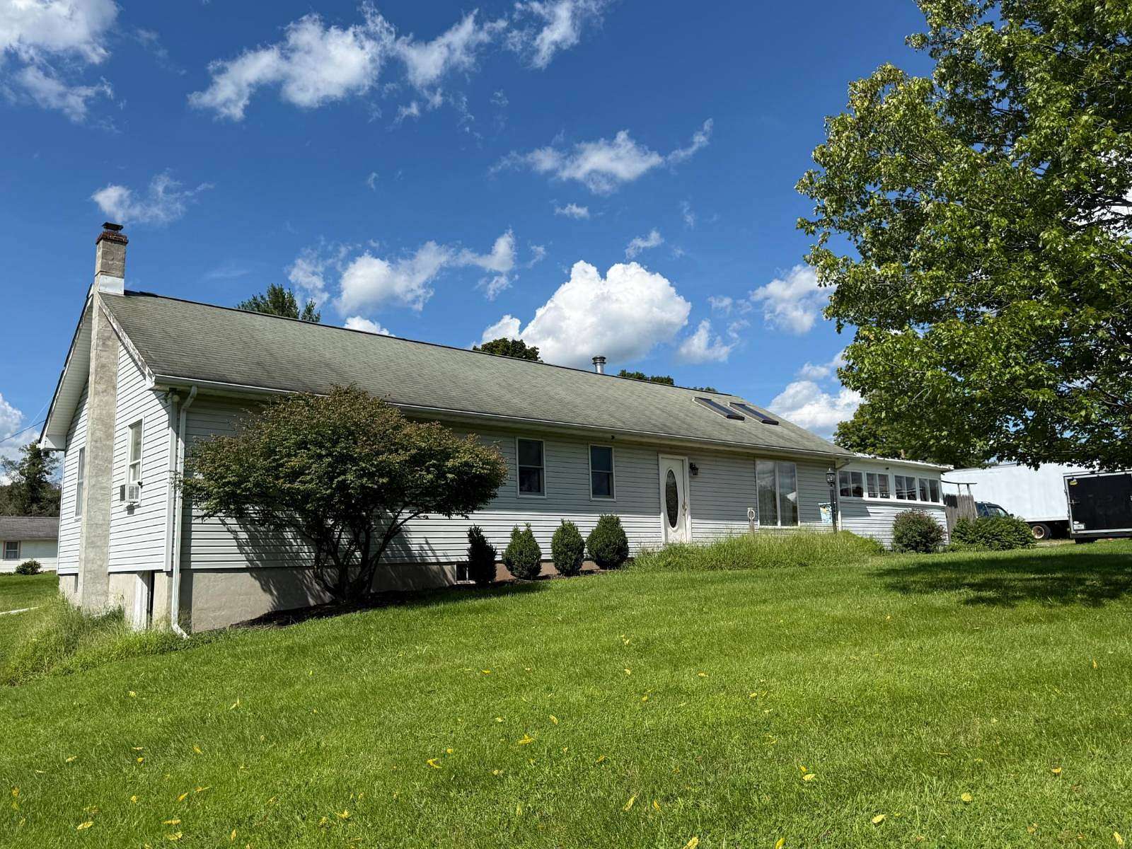 30 Acres of Agricultural Land with Home for Auction in Milford, New Jersey