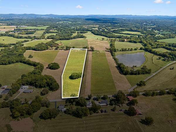 8 Acres of Residential Land for Sale in Murfreesboro, Tennessee
