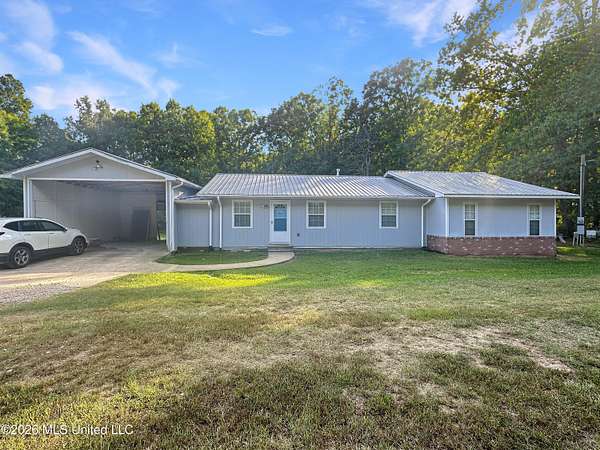 1.5 Acres of Land with Home for Sale in Florence, Mississippi