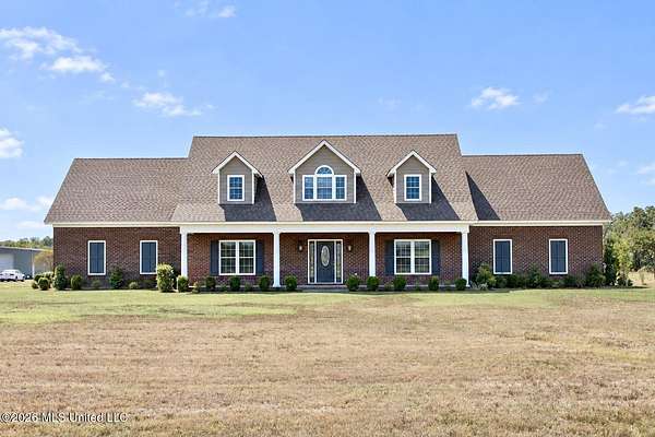 5.6 Acres of Land with Home for Sale in Doddsville, Mississippi