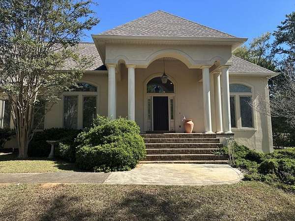 2.6 Acres of Land with Home for Sale in Milledgeville, Georgia