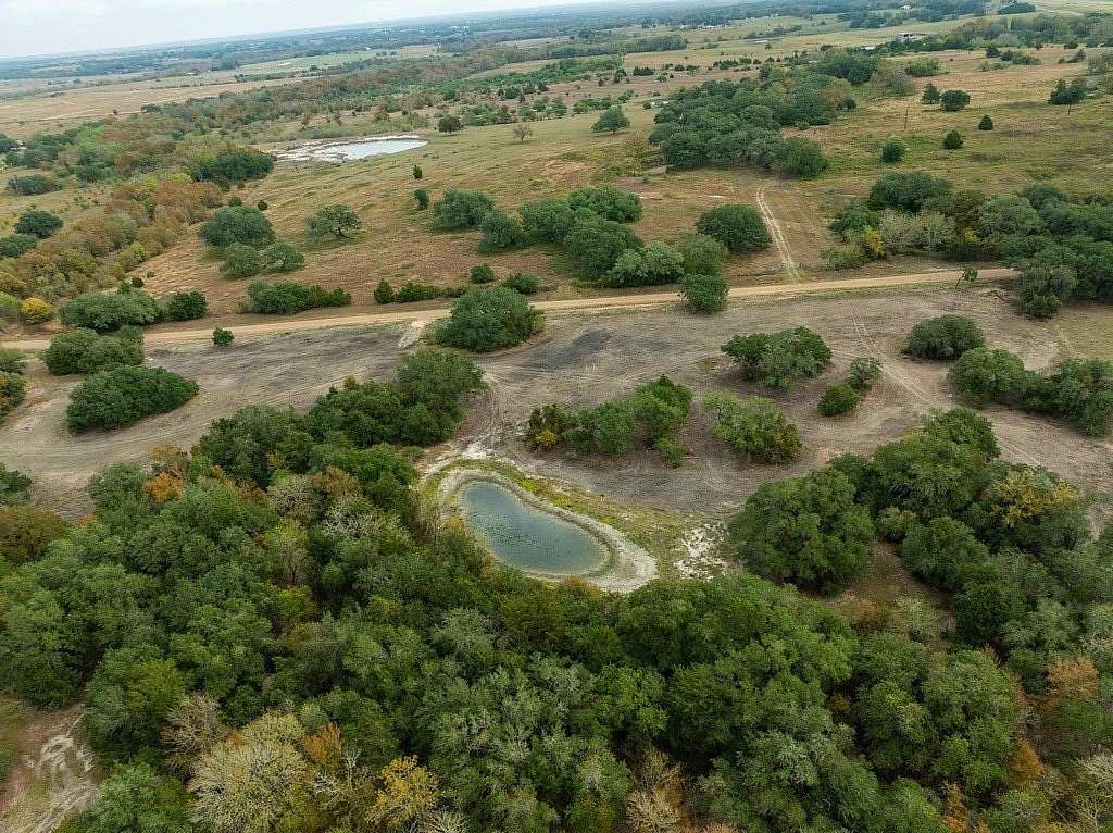 19.4 Acres of Land for Sale in Schulenburg, Texas