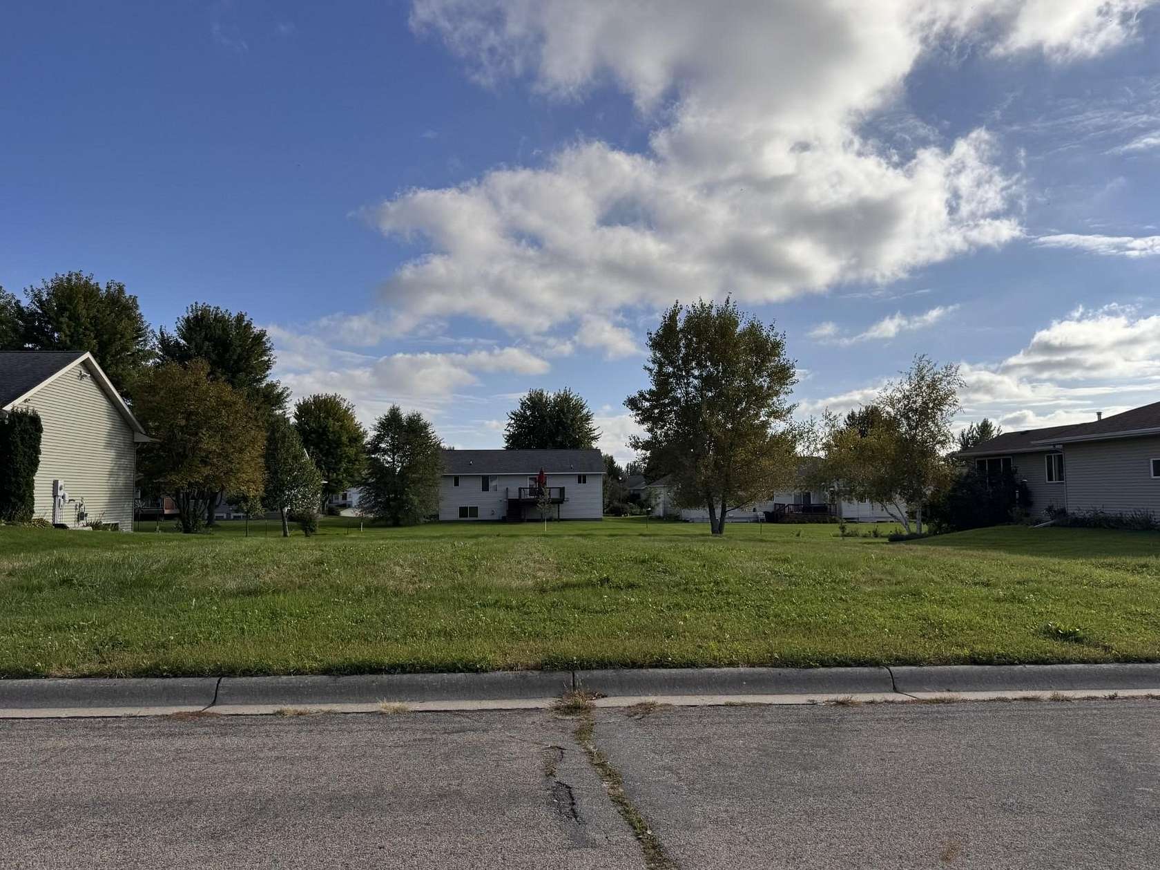 0.3 Acres of Land for Sale in Owatonna, Minnesota