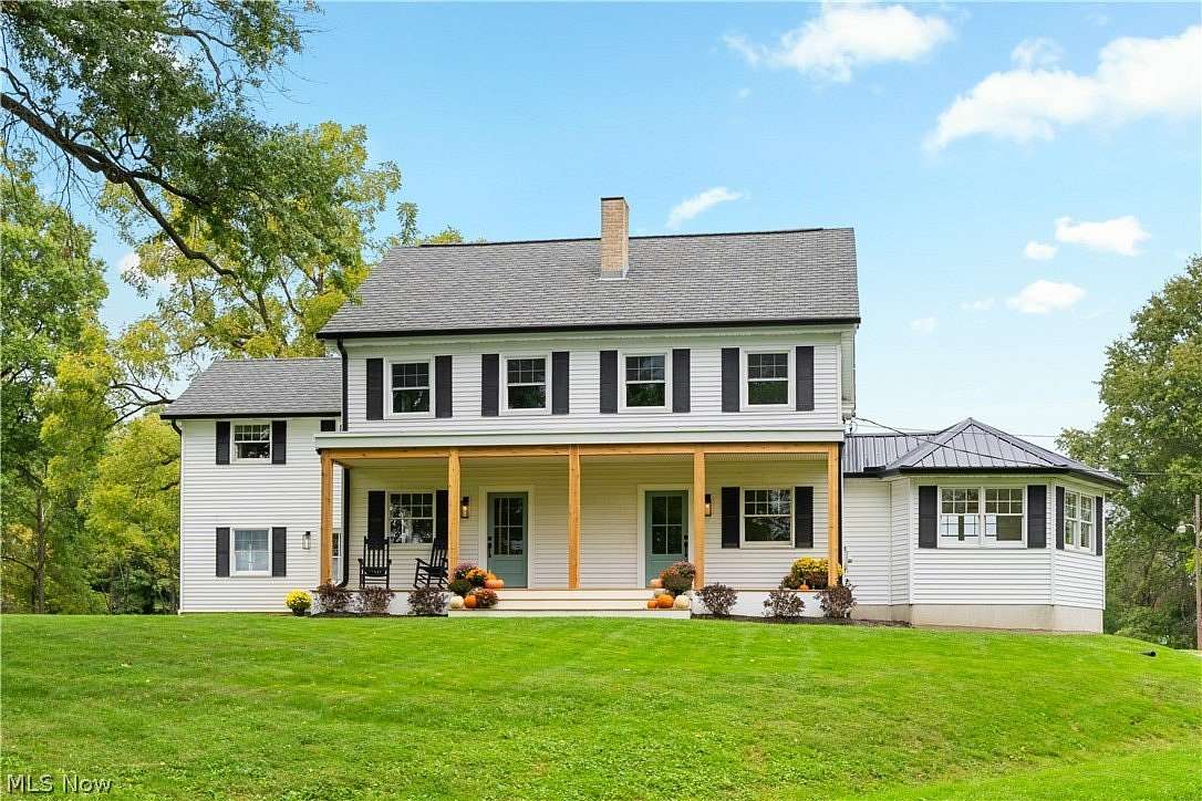 3.1 Acres of Land with Home for Sale in Alliance, Ohio