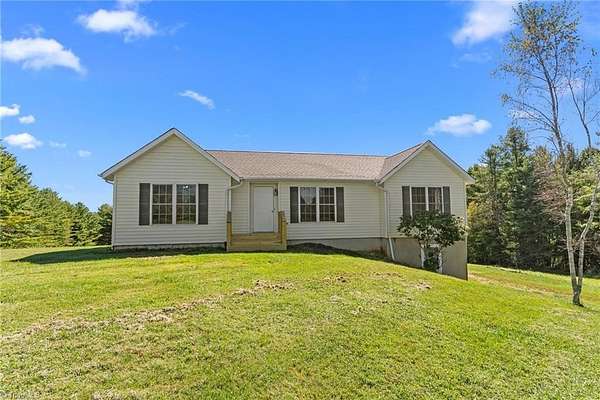 17.7 Acres of Land with Home for Sale in Piney Creek, North Carolina