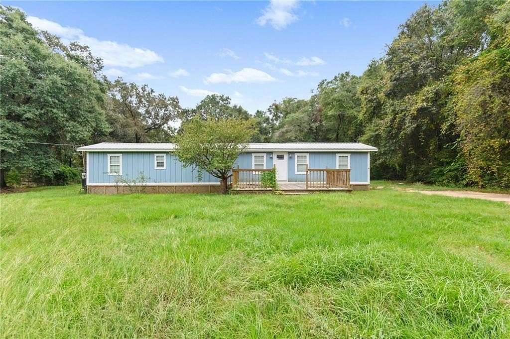 1.63 Acres of Land with Home for Sale in Wilmer, Alabama