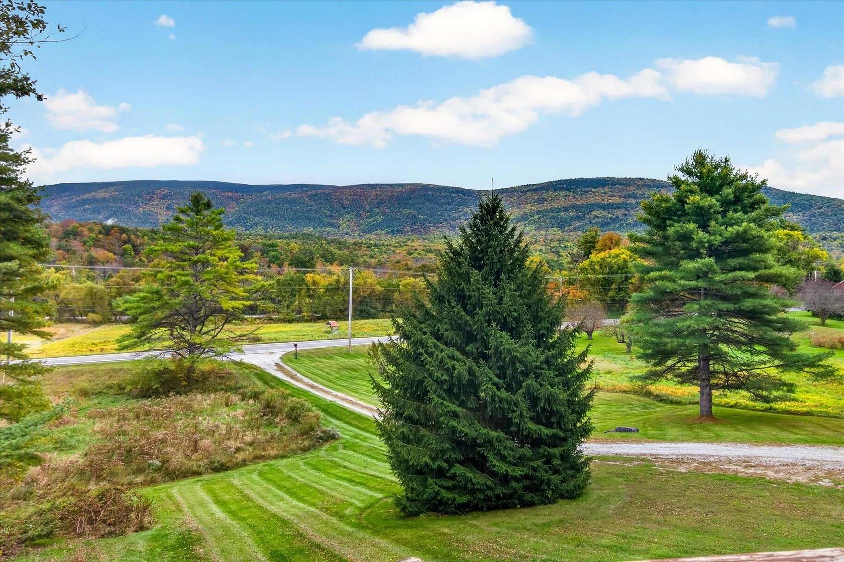 10.1 Acres of Land with Home for Sale in Wallingford, Vermont