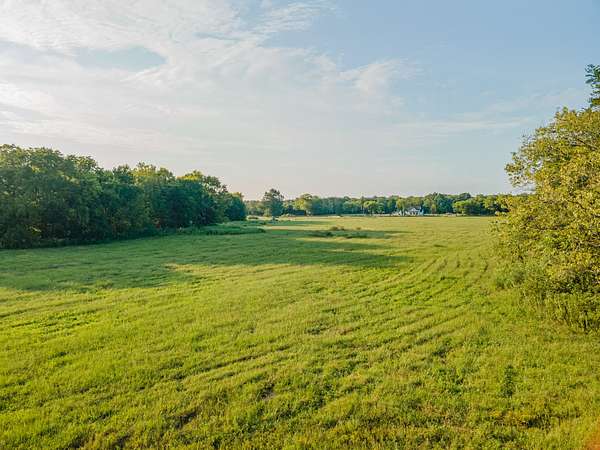 13.8 Acres of Land for Sale in Lewisburg, Tennessee
