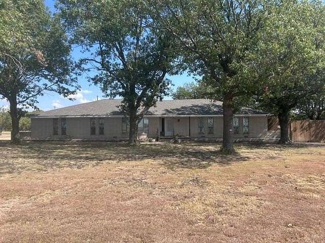1.85 Acres of Land with Home for Sale in Whitewright, Texas