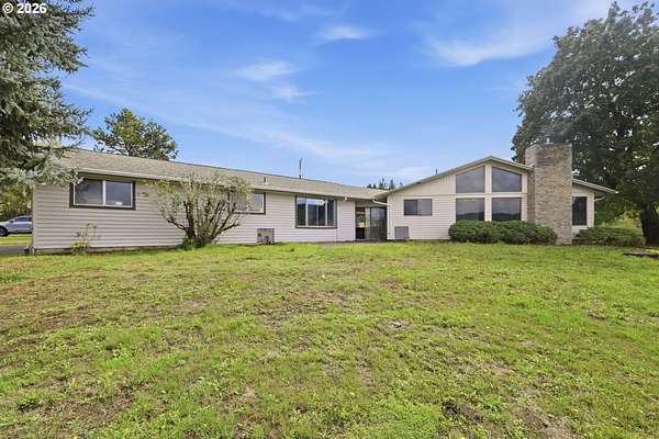 6.29 Acres of Land with Home for Sale in Veneta, Oregon