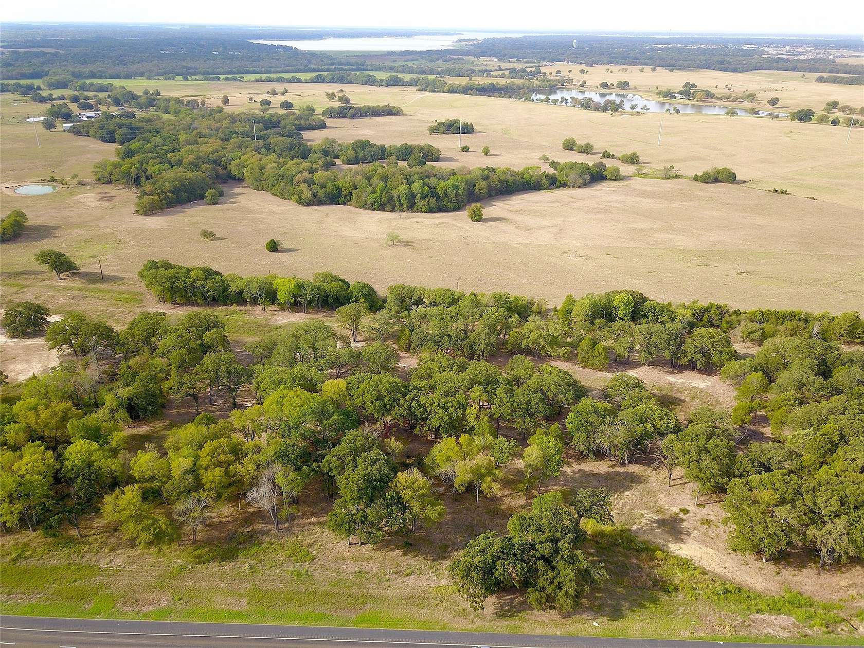 2 Acres of Mixed-Use Land for Sale in Mabank, Texas