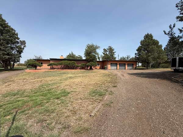 5.2 Acres of Land with Home for Sale in Amarillo, Texas