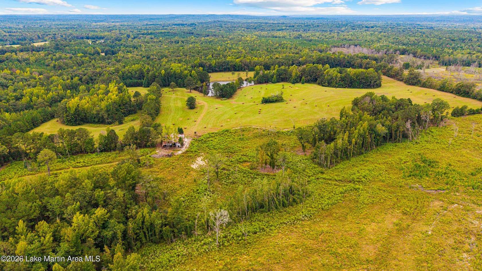 190 Acres of Land with Home for Sale in Eclectic, Alabama