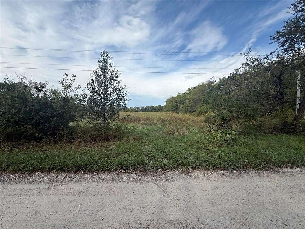 2.25 Acres of Residential Land for Sale in Peculiar, Missouri