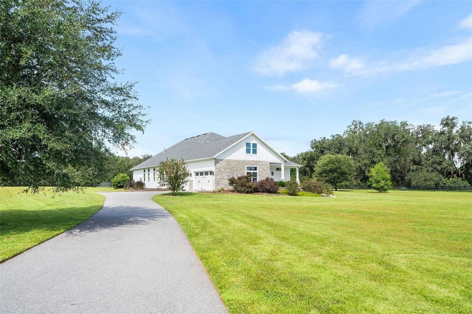 5 Acres of Land with Home for Sale in Alachua, Florida