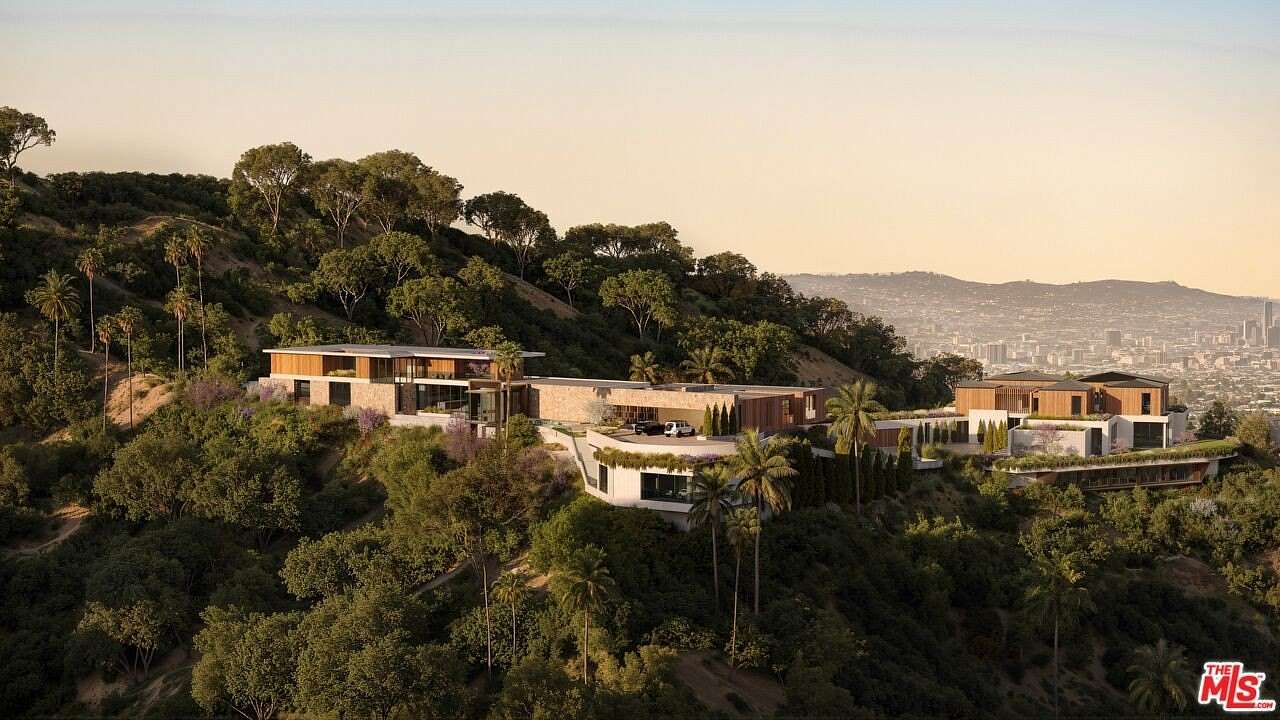 8.64 Acres of Residential Land for Sale in Beverly Hills, California