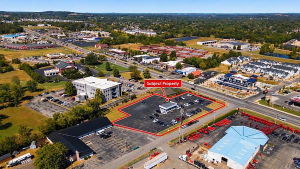 1.54 Acres of Improved Mixed-Use Land for Sale in Lebanon, Tennessee