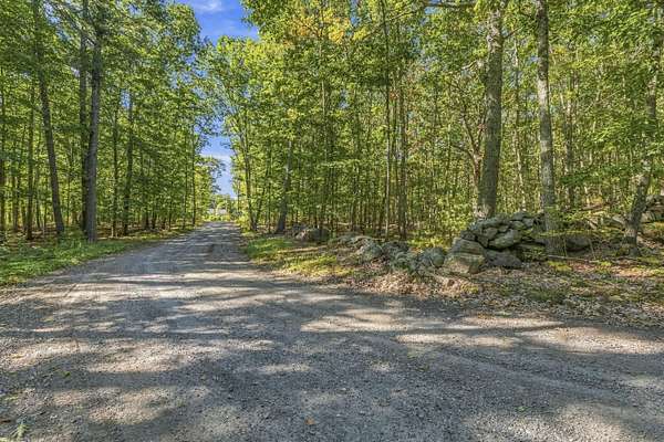 10.8 Acres of Mixed-Use Land for Sale in York Town, Maine