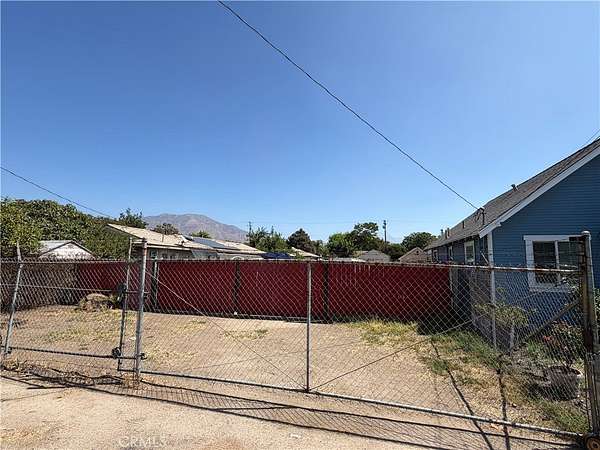 0.15 Acres of Residential Land for Sale in Highland, California